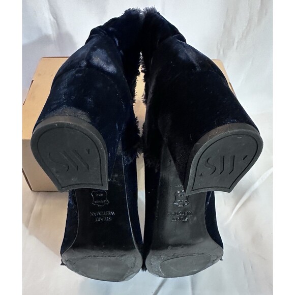 Women’s Boho Stuart Weitzman Blue Velvet 2” Block Heel Chelsea Boots Zip Up Sz 7 - Picture 8 of 8